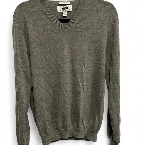 Joseph Abboud Other - Joseph Abboud Merino Wool Men's V-Neck Sweater in Taupe